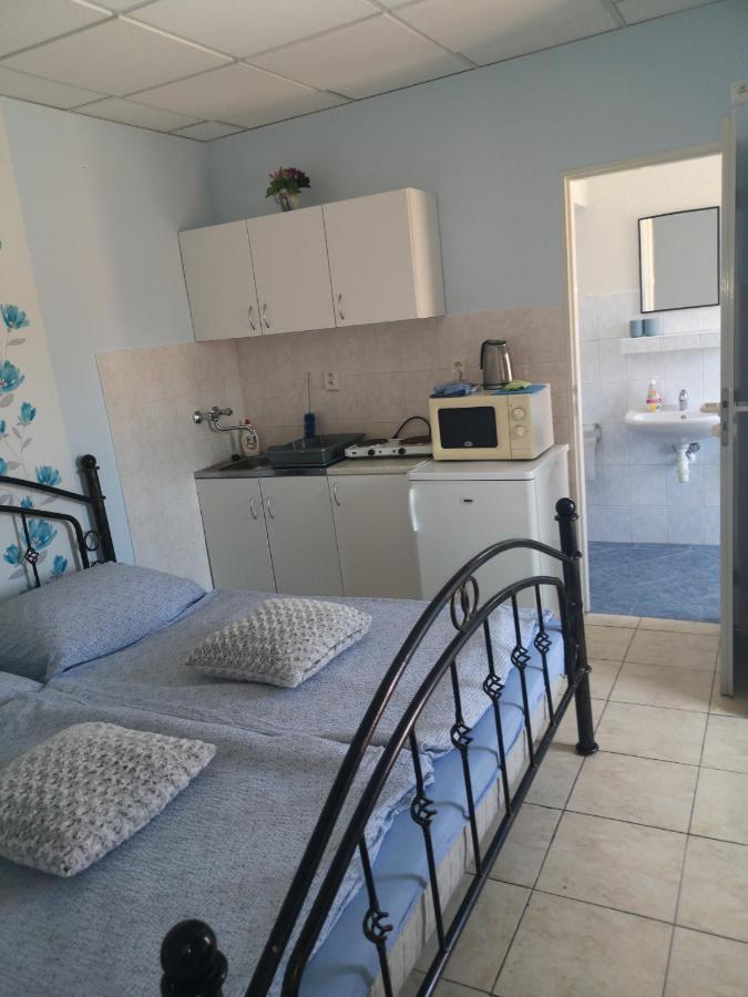 Apartmán Hodosi Apartman Veľký Meder Exteriér fotografie