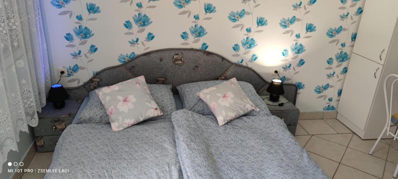 Apartmán Hodosi Apartman Veľký Meder Exteriér fotografie